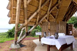 Disfrute de un masaje en el spa.