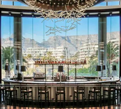 Vista Bar con vistas a Table Mountain.