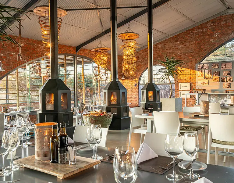 The desert can get cold in the evenings, but the main lodge has fireplaces to keep your cosy. 