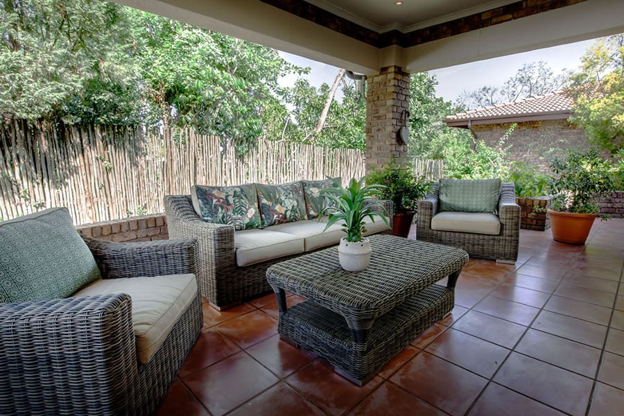 olivers-restaurant-lodge-luxury-family-house-2