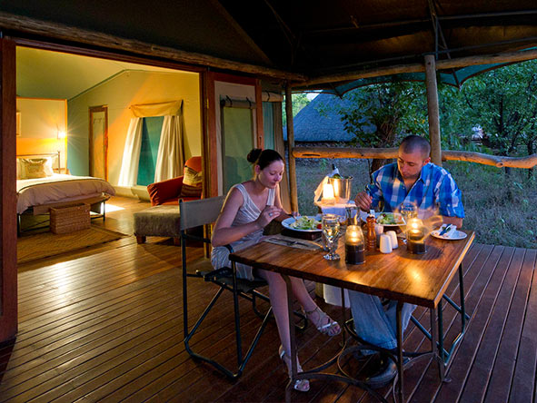 Meals at Ongava can be enjoyed communally at the main lodge or in the privacy of your suite.

