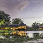 Exterior del Onguma Bush Camp.