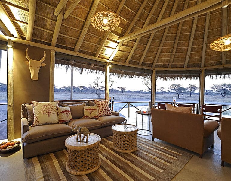 Relax in the lodge' s lounge area with a drink from the bar.