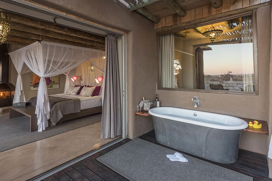 onguma-the-fort-honeymoon-suite-1