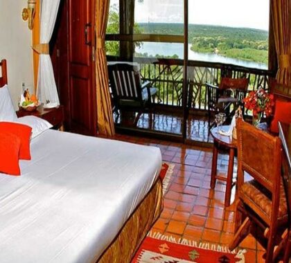 Rooms have a safari atmosphere with a level of comfort that will not disappoint