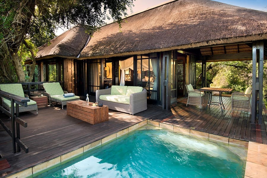 Suite exterior.