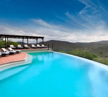 Piscina del Phinda Mountain Lodge.