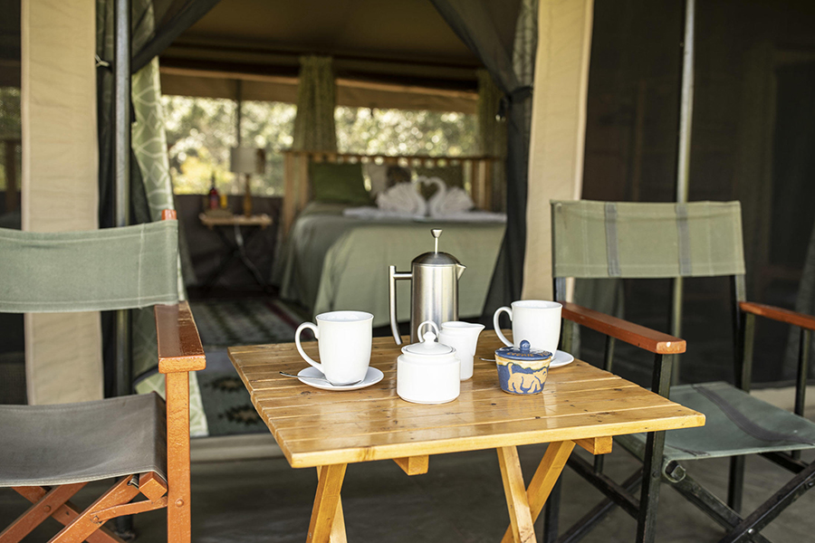 Porini-Amboseli-Camp---tent-coffee