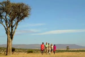 Paseo por las zonas salvajes del Mara con guerreros masai | Porini Mara Camp