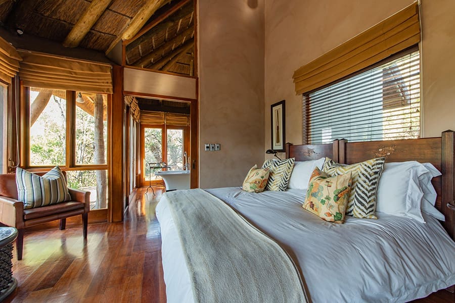 pumba-msenge-bush-lodge-eastern-cape-family-suite-main-room