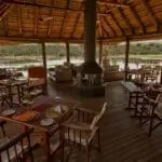 El Cabo Oriental puede ser bastante frío en los meses de invierno, pero la gran chimenea del salón lo mantiene acogedor. 