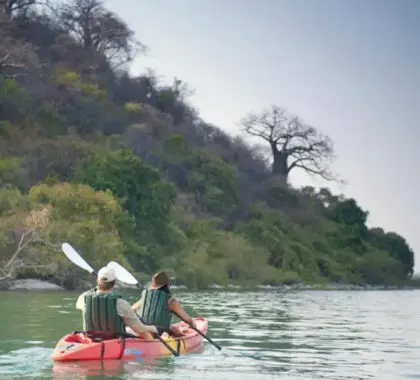 Pumulani-Lodge,-Malawi--kayaking