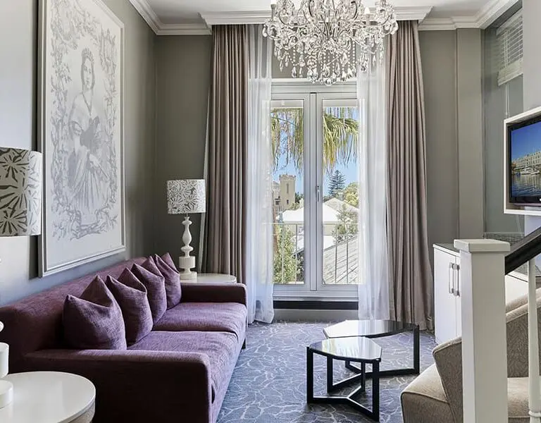 Executive Room lounge. 