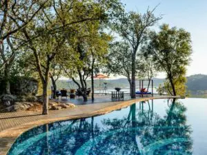 Pamushana Lodge has been designed to treat its guests to views at almost every turn.