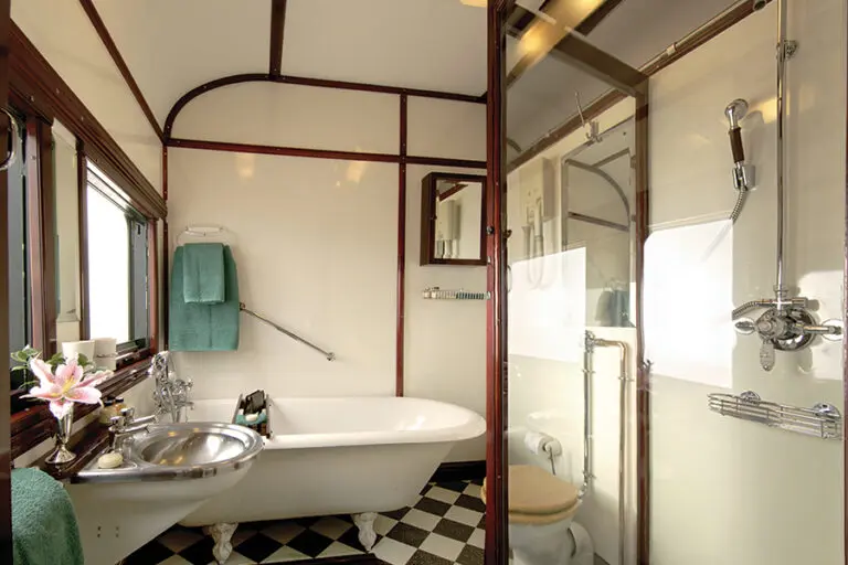 Bathroom suite on the Rovos Rail.