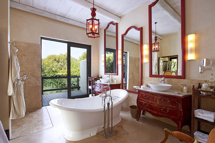 royal-malewane-africa-house-room2-bathroom-accommodation-safari-lodge-luxury-kruger-park