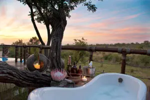 Experience an outdoor bath.