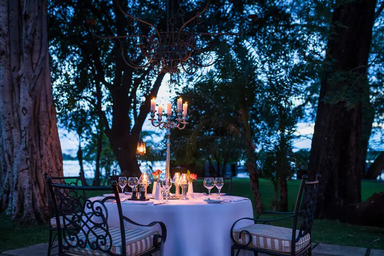 Dine under the stars.