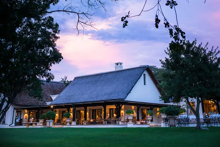 Excellent proximity to Victoria Falls.
