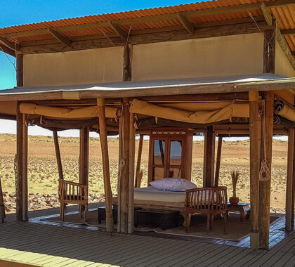 The Dunes Lodge is perched on top of a dune plateau, overlooking panoramic vistas.