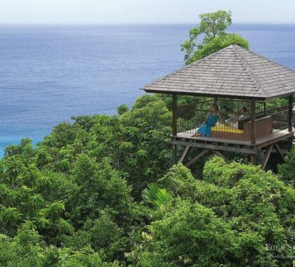 Enjoy endless views of the Indian Ocean from a private viewing deck