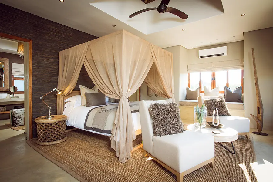 sabi-sabi-bush-lodge-luxury_villa_-_bedroom2