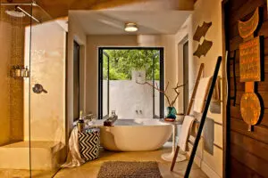 Each of the six luxury suites has a heated spa bath.