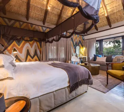 SabiSabiLittleBushCamp-UpperLevelBedroom-LuxuryRoom