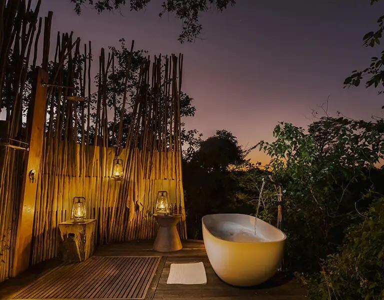 The Honeymoon Suite has an outdoor bath for a luxurious soak under the stars.