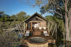 Exterior view of luxury suite | Sable Alley Camp