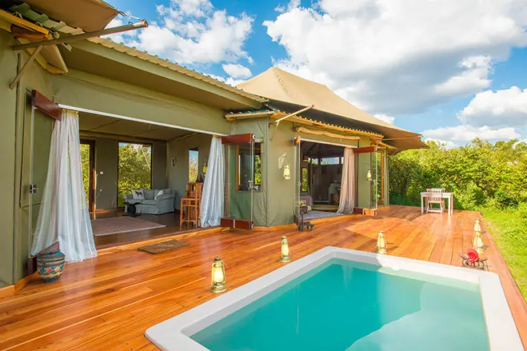 Private plunge pool at Sala's camp.