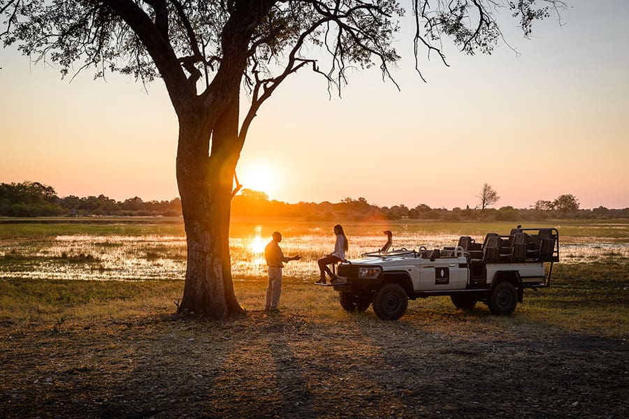 Sublimes puestas de sol en un paseo en coche | Sanctuary Chief's Camp