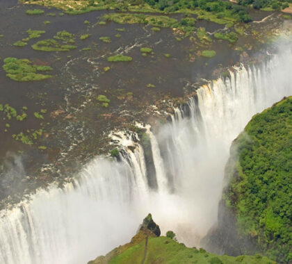 It's just a short drive from Chuma House to the world-famous Victoria Falls.
