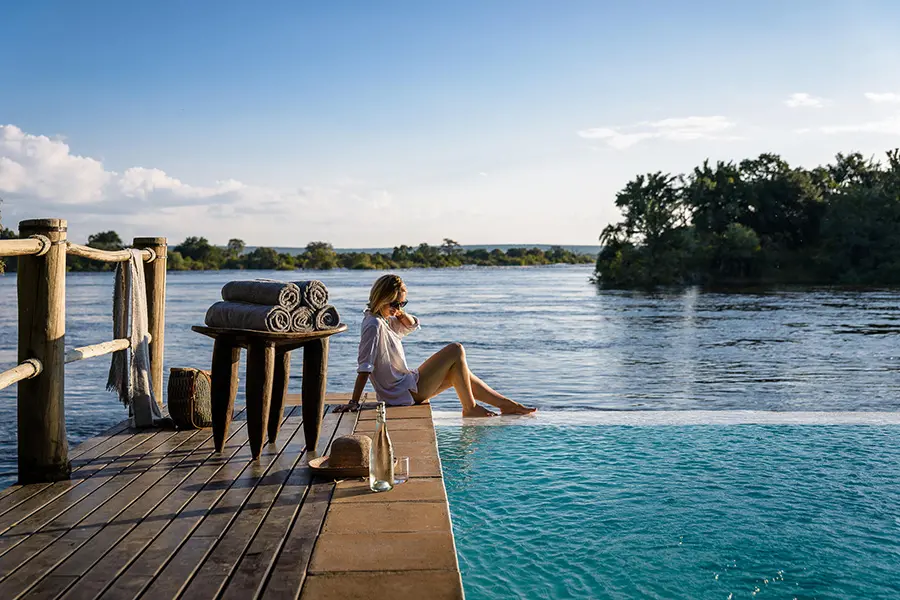 Piscina con vistas en Sussi y Chuma.