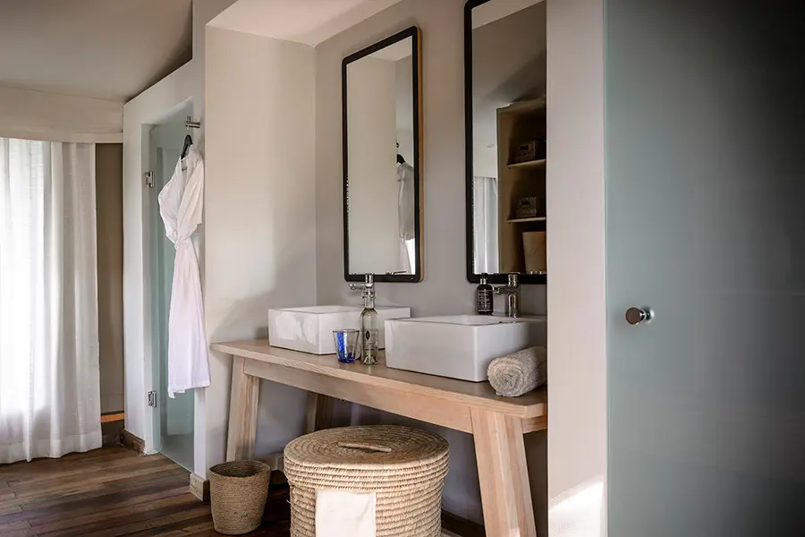 En suite bathroom.