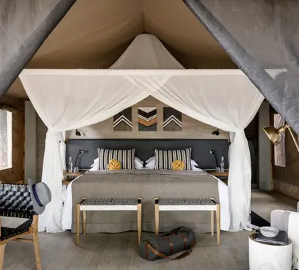 Sanctuary Swala ofrece accesorios únicos elaborados con materiales locales.