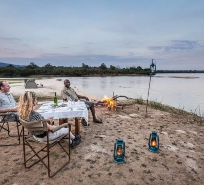 Sand Rivers Selous-Fly camping