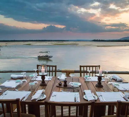 Sand_Rivers_Selous_dining