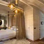 Sólo 12 habitaciones con baño, Wi-Fi y aire acondicionado.