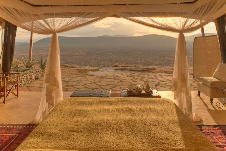 The netted beds ensure a peaceful sleep.