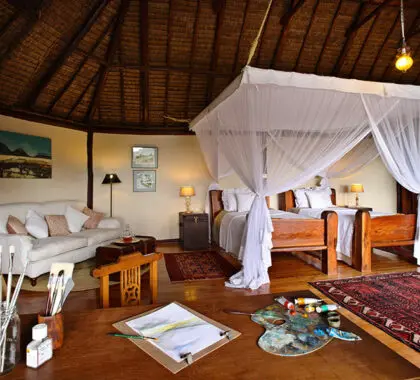 Saruni_Mara_Themed-Rooms-at-Saruni-Mara_The-Artist's-Studio