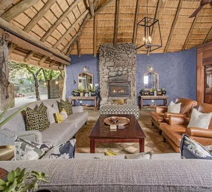 For some well deserved rest time, the lounge is the ideal spot. 