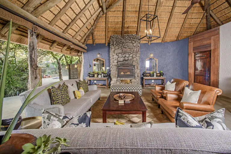For some well deserved rest time, the lounge is the ideal spot. 