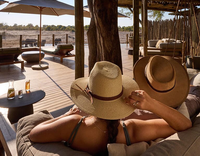 savute-safari-lodge-pool-lounge