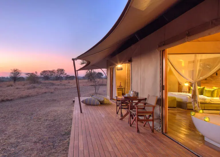 Sayari's luxurious tented suites provide panoramic views of the vast Serengeti plains.