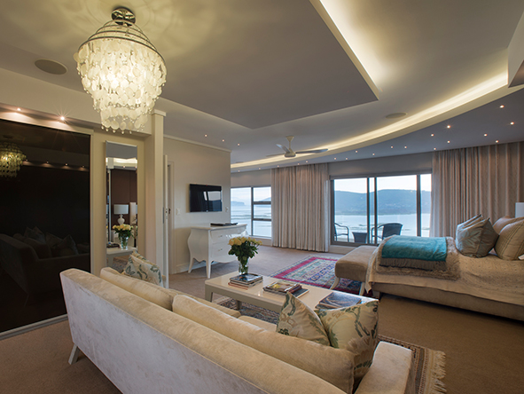 selwyn-suite-lounge1