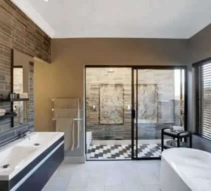 En suite bathroom.