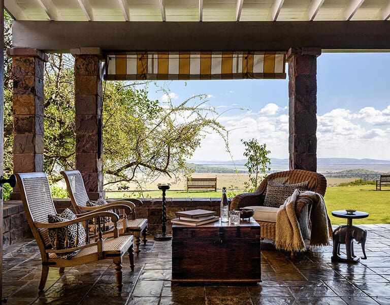 Lounge on the verandah. 