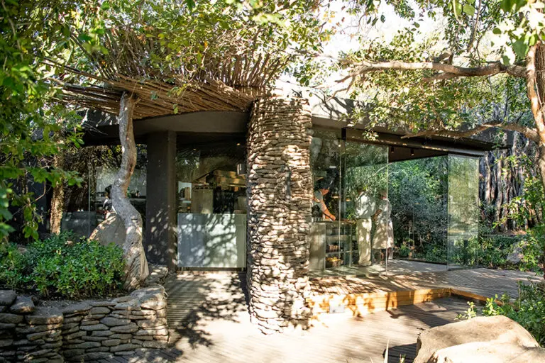 Buena comida hecha en la cocina.