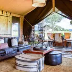 El salón es ideal para pasar las tardes relajándose.